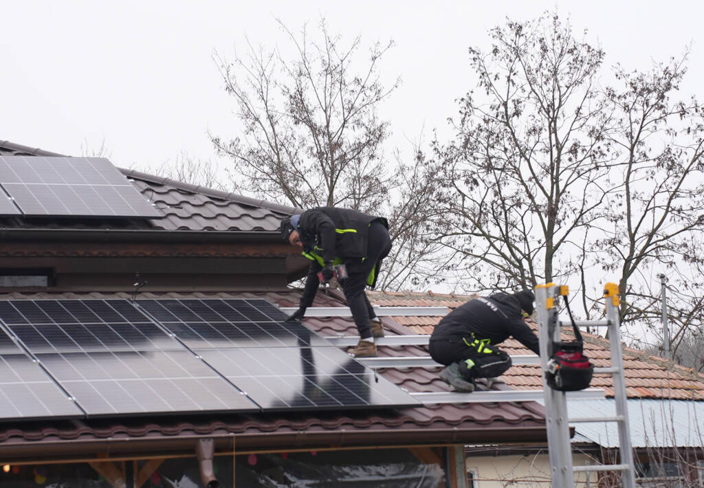 Sistemul fotovoltaic preferat de clienții CESIVO în Programul Casa Verde 2024